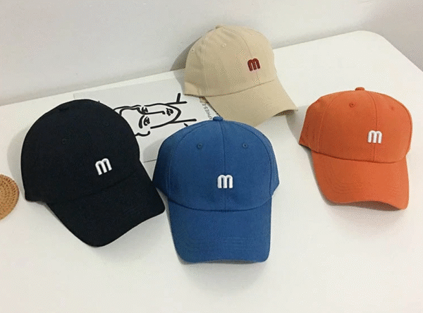 Topi M